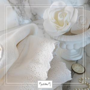 DENTELLE - MATHILDE M
