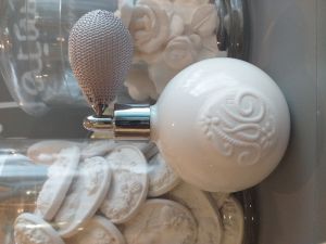 Vaporisateur à poire Broderie Mathilde M