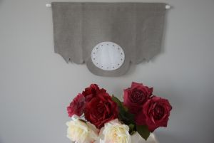 Valance médaillon taupe 45x30cm